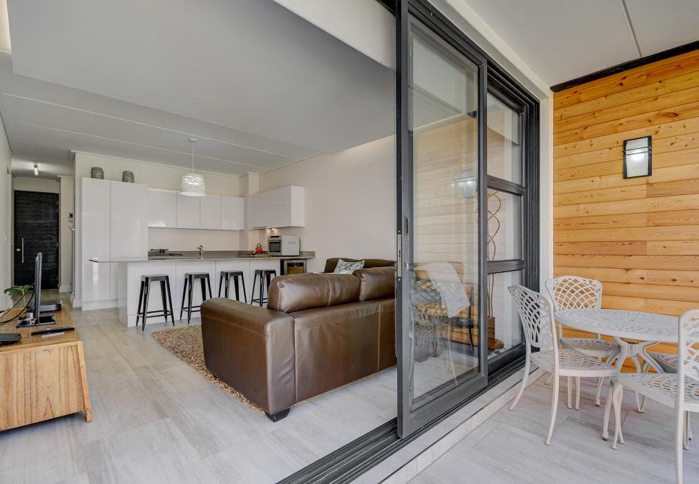 Paardevlei Square Deluxe 2 Bedroom