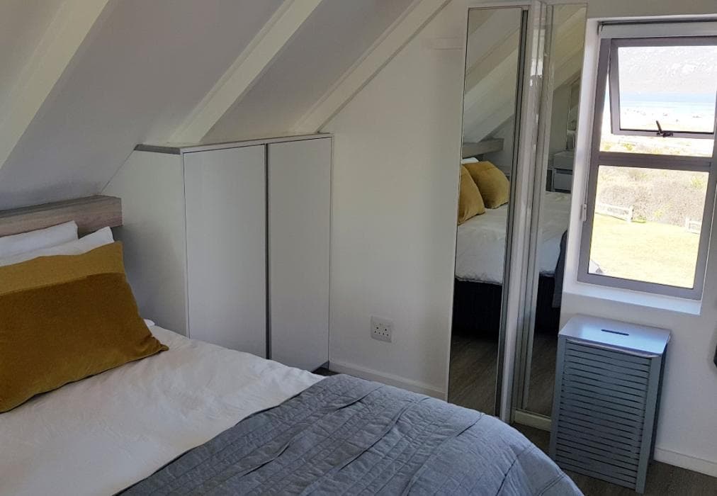 Barefootin Beachfront Cottage