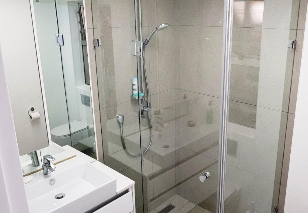 Barefootin Beachfront Cottage