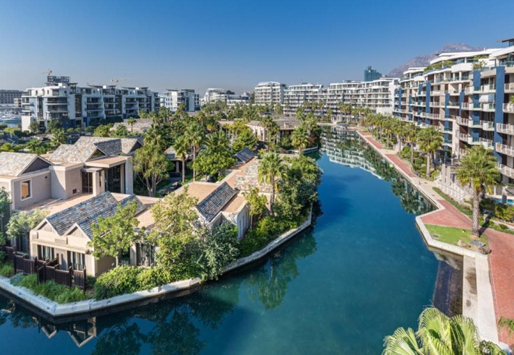 LH - 3 Bedroom Luxury