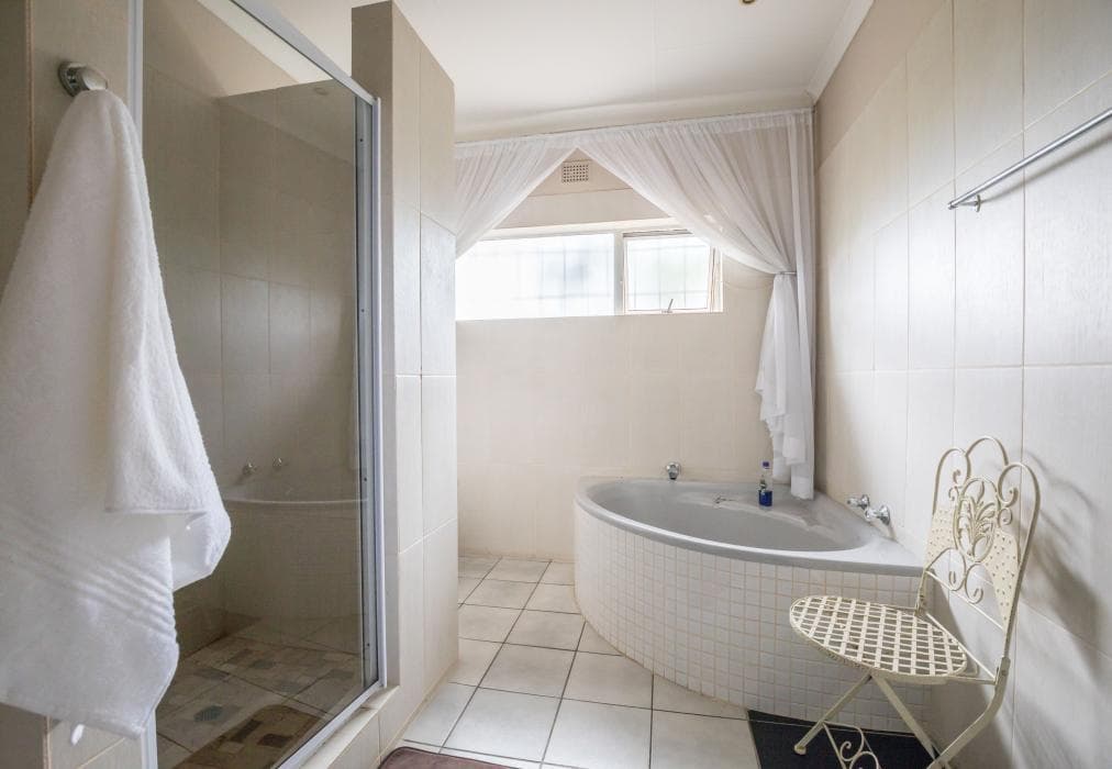 Hillton Manor Guesthouse