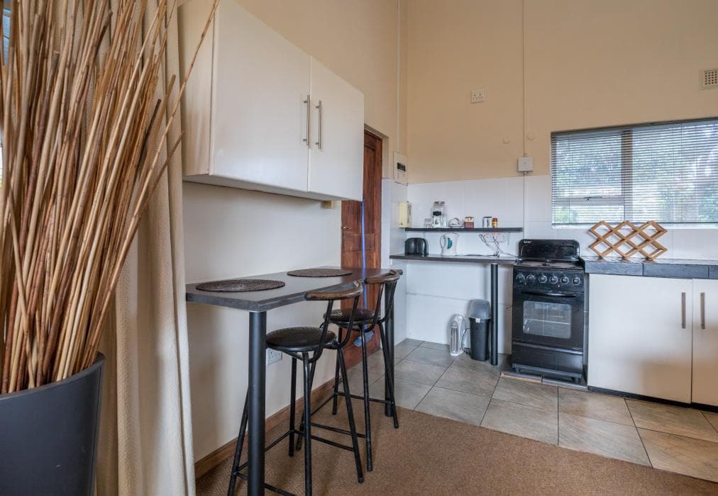 Hillton Manor Guesthouse