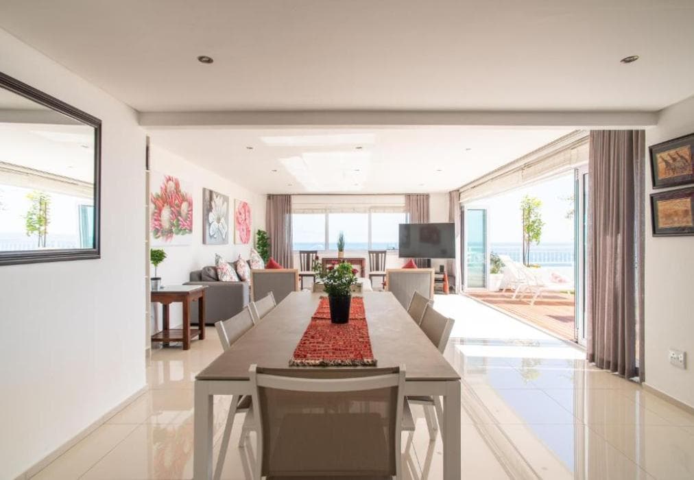 Apostle at Funkey 2B