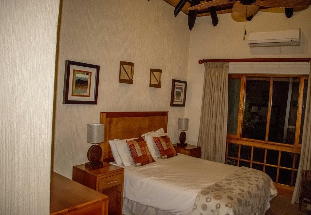 Legend Safaris - Kruger Park Lodge