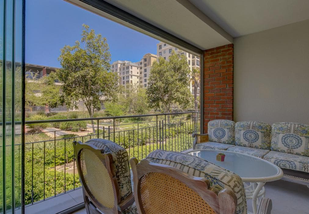 Mayfair 2 Bedroom Apartment