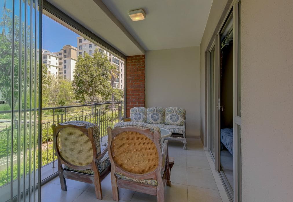 Mayfair 2 Bedroom Apartment