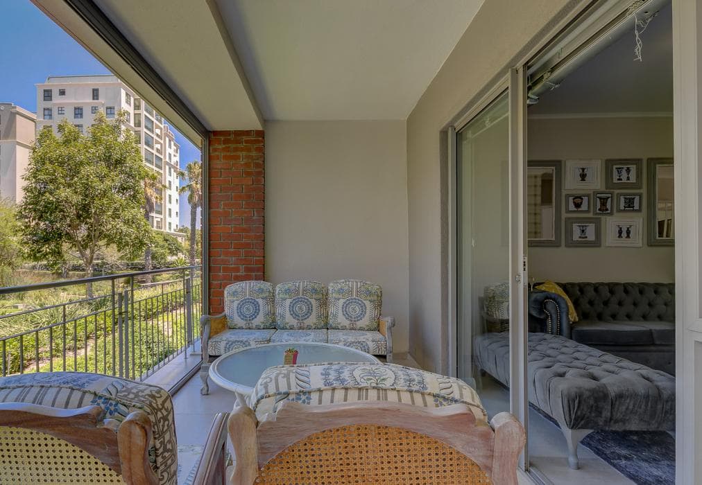 Mayfair 2 Bedroom Apartment