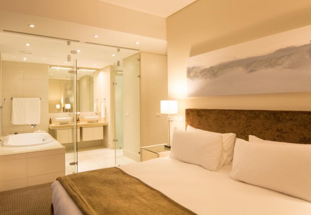 LH - 3 Bedroom Penthouse