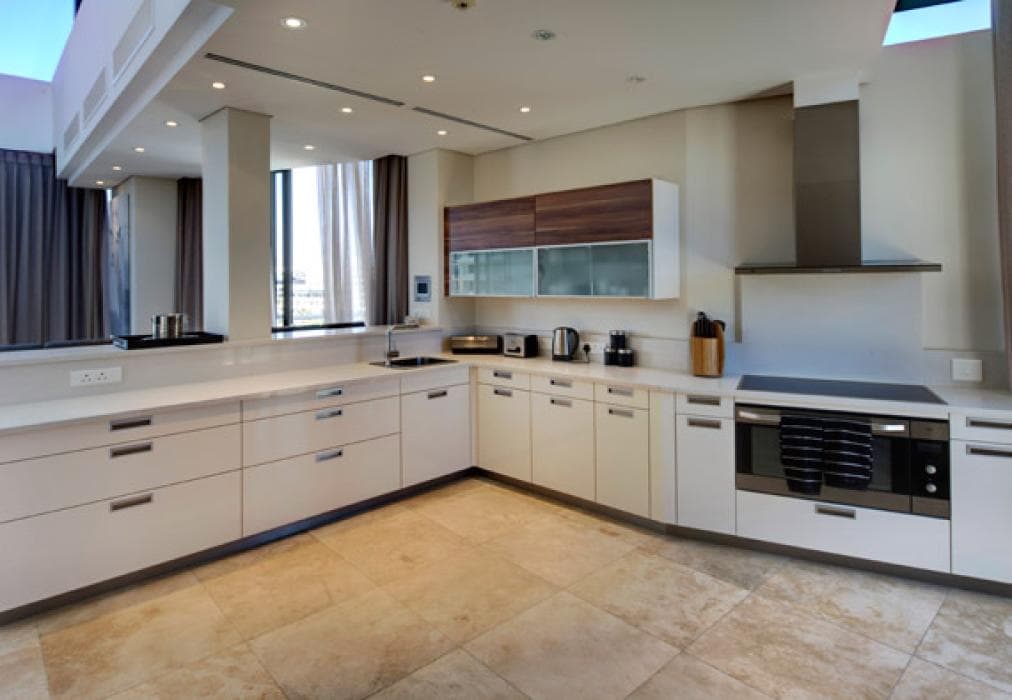 LH - 3 Bedroom Penthouse