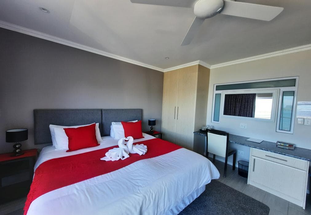 Phoenix Lodge and Waterside Accommodation