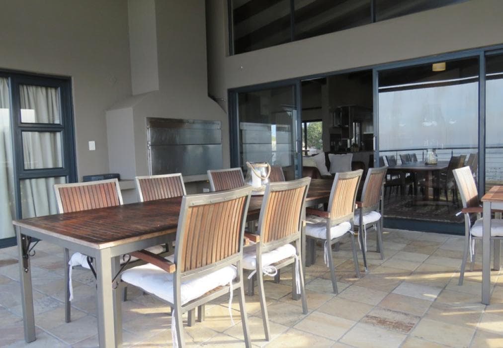 Whalesong Villa Hermanus