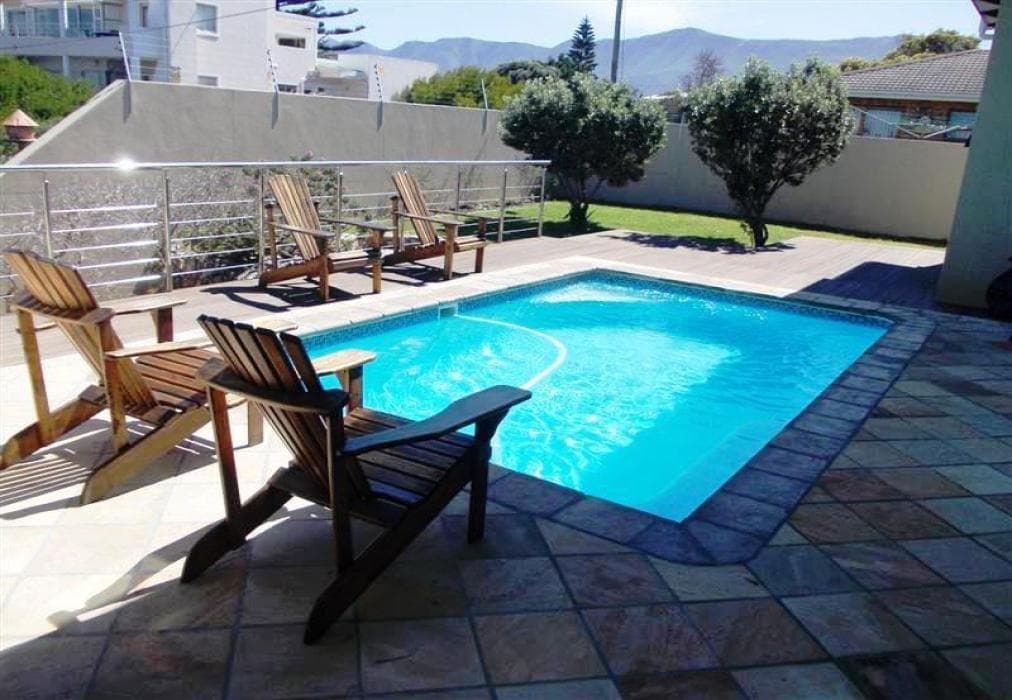 Whalesong Villa Hermanus