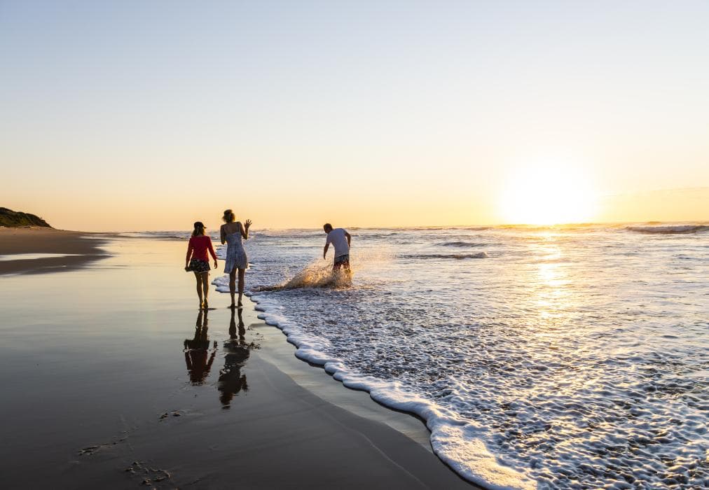 Kingfisher Lakeside Retreat