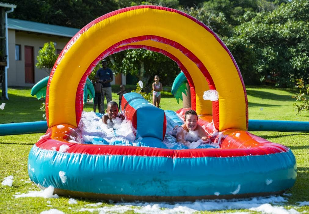 Kingfisher Lakeside Retreat