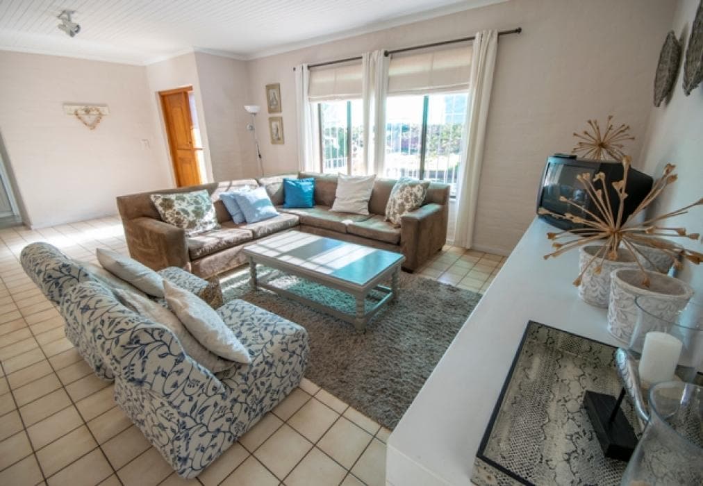 Batchelor 9 Jument Drive