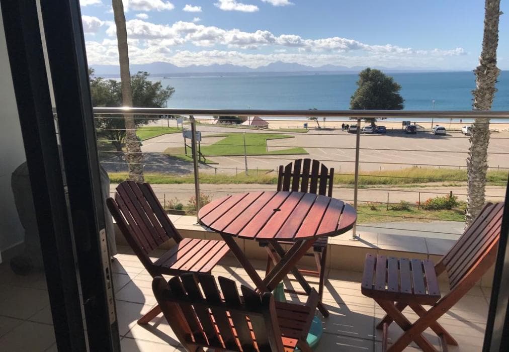 Santos Apartment Mossel Bay