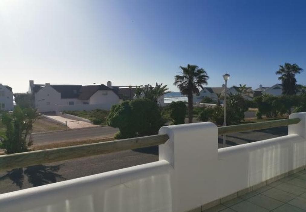 Unwind @ 167 Golden Mile