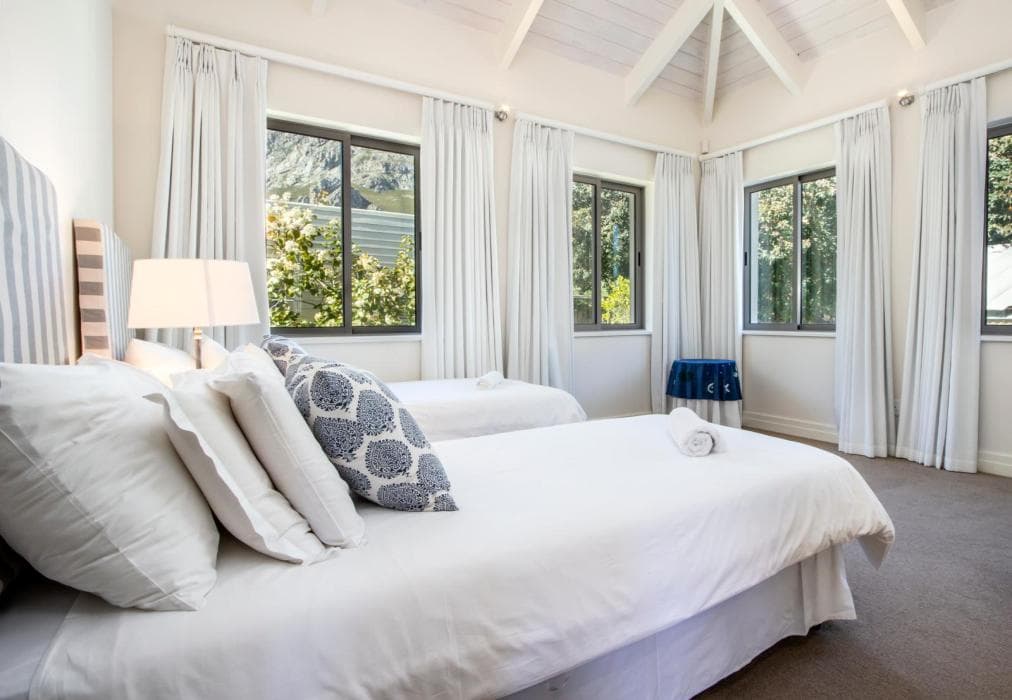 214, 10th Street Voelklip