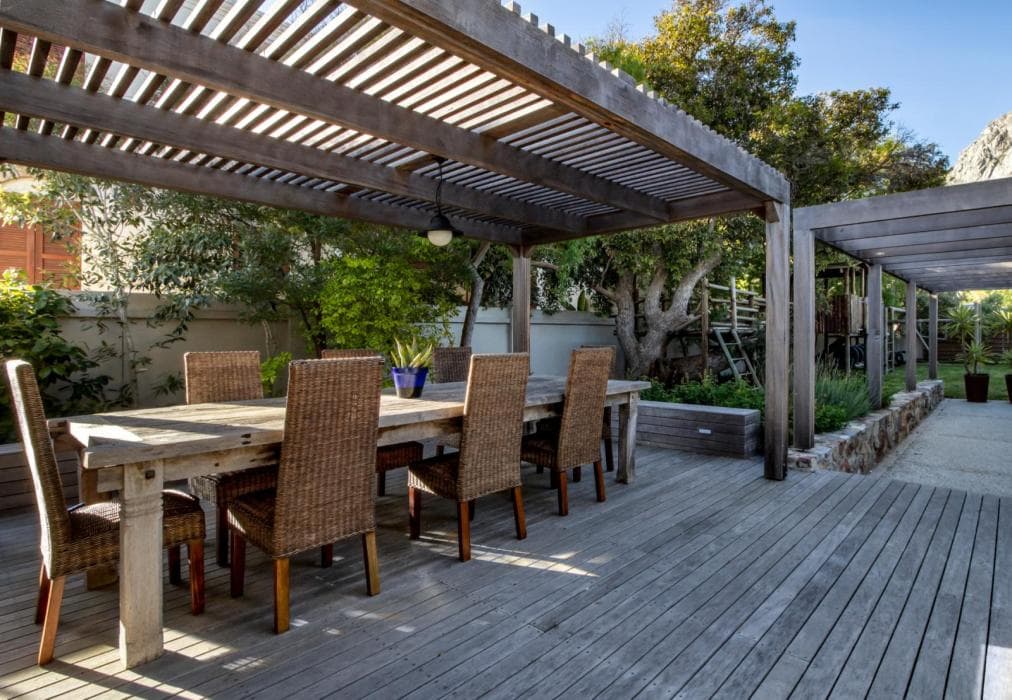 214, 10th Street Voelklip