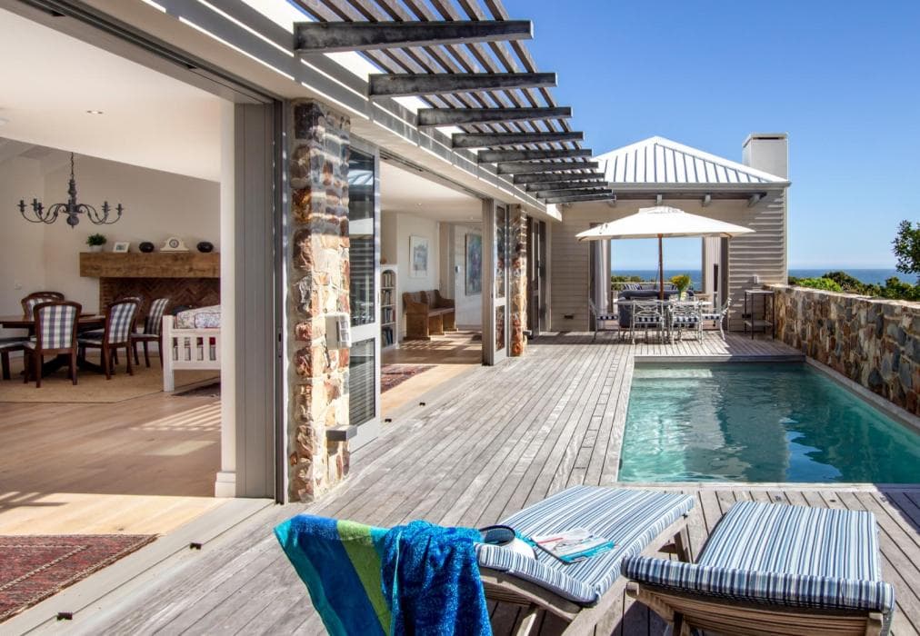 214, 10th Street Voelklip