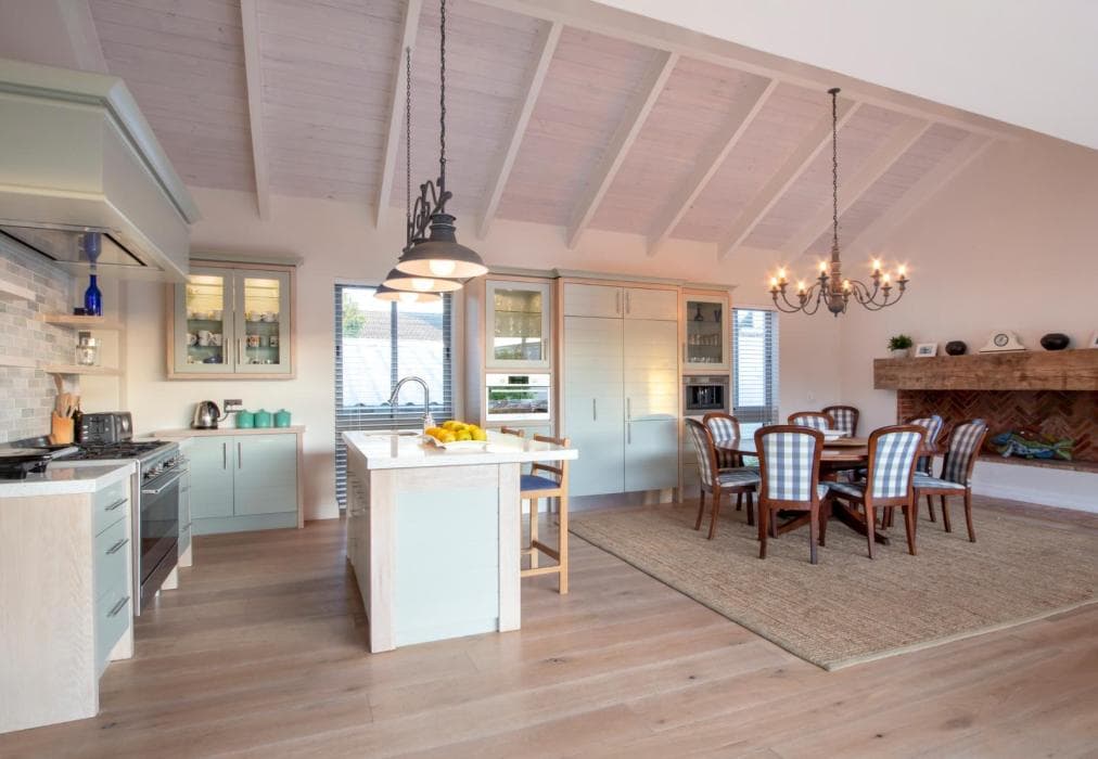 214, 10th Street Voelklip