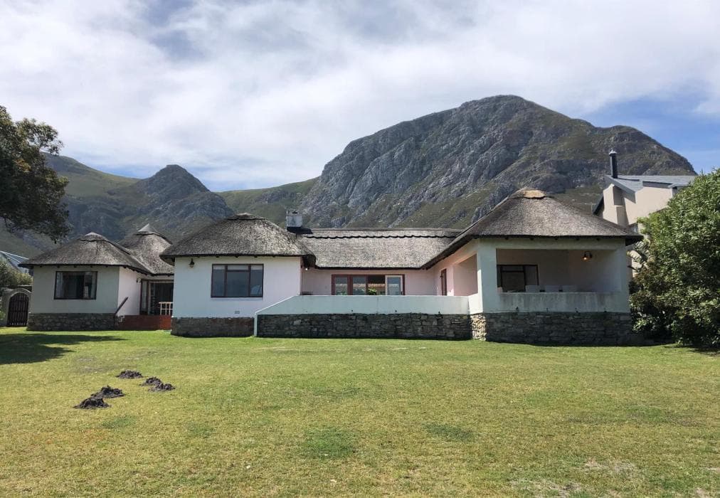 200, 10th Street Voelklip