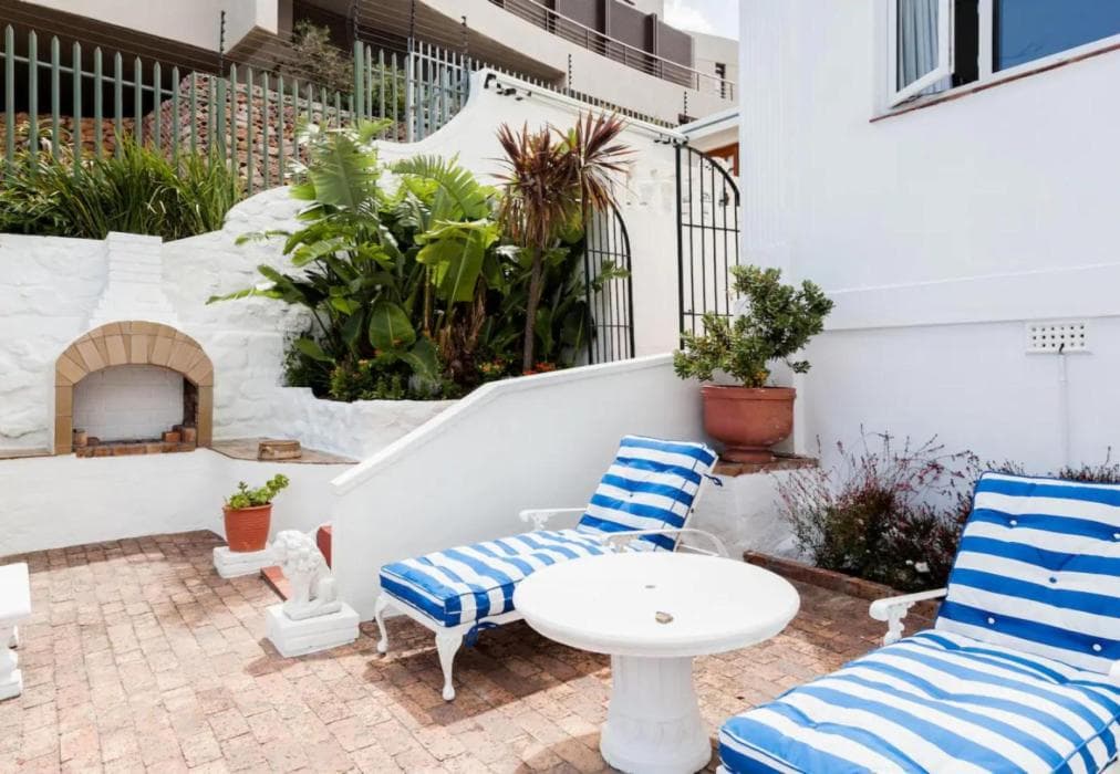 Villa on Camps Bay Drive