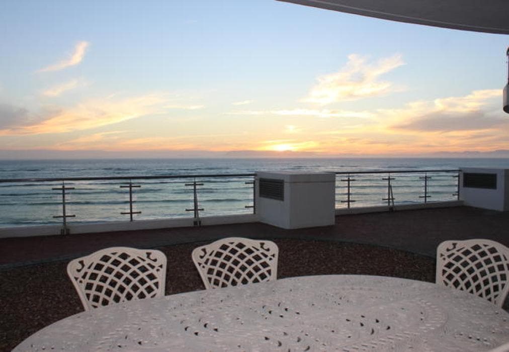 Hibernian Towers 505 Apartment