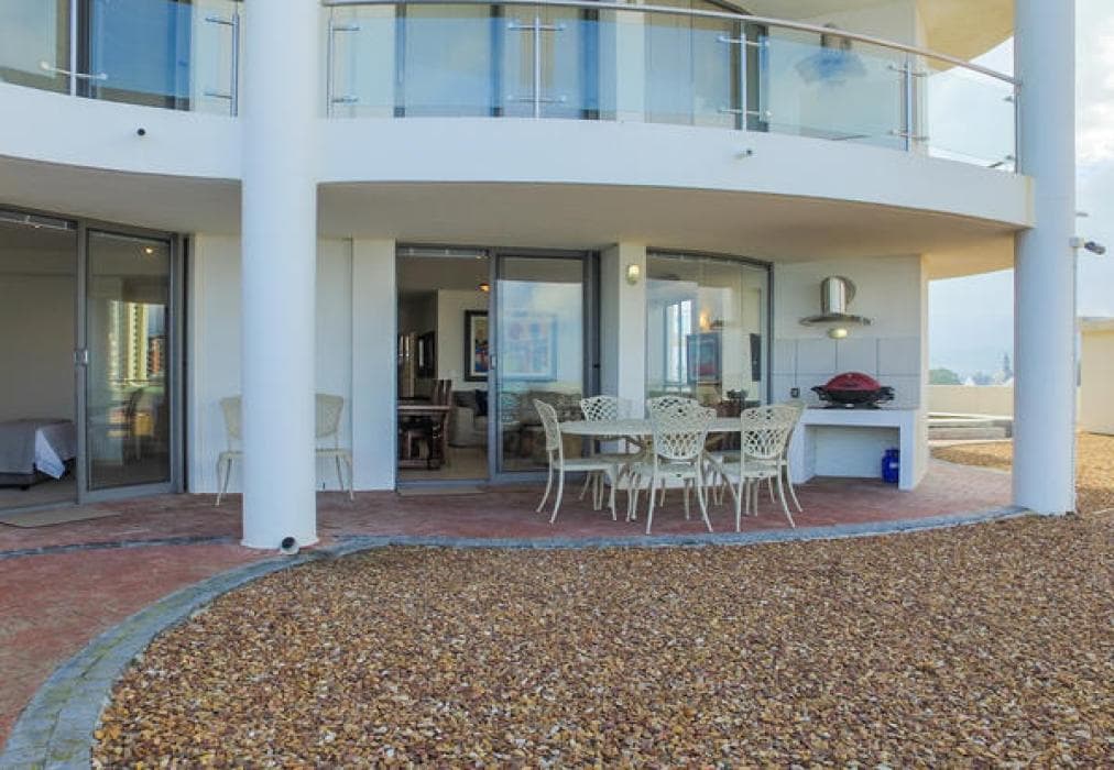 Hibernian Towers 505 Apartment