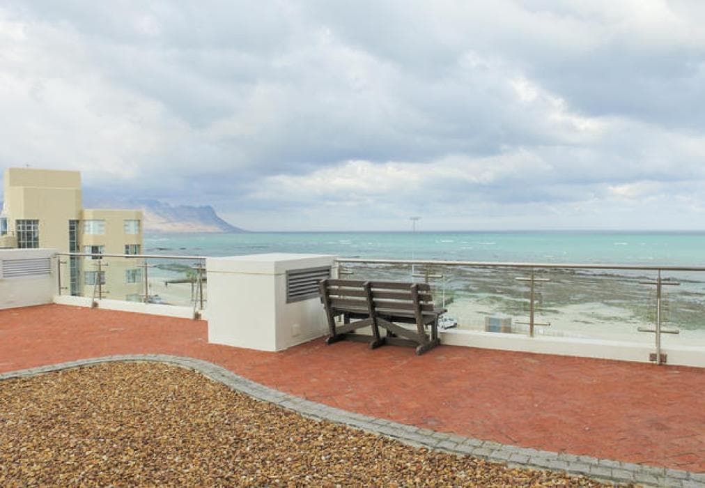 Hibernian Towers 505 Apartment