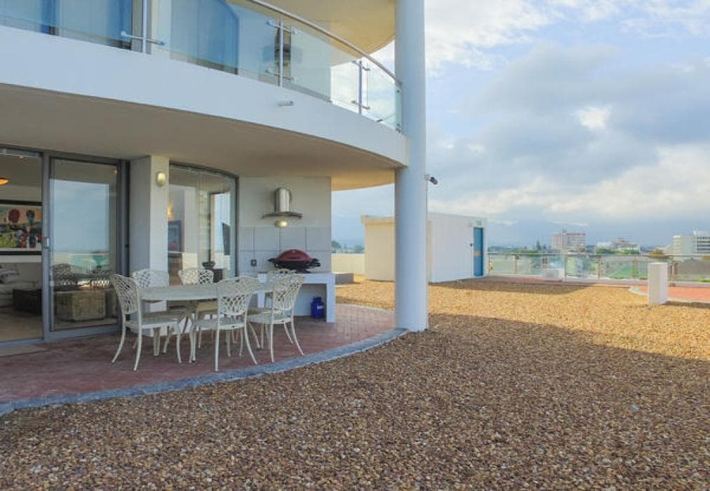 Hibernian Towers 505 Apartment