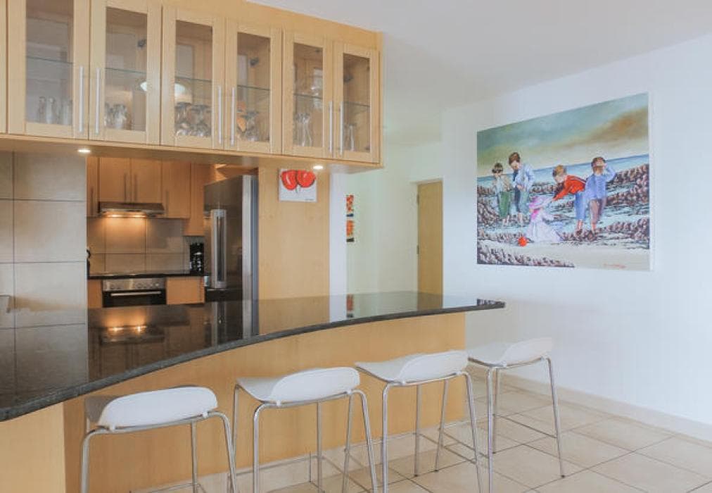 Hibernian Towers 505 Apartment