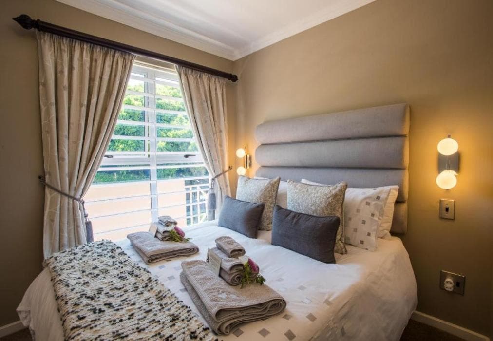 dk villas 1 Harbour View, Hout Bay