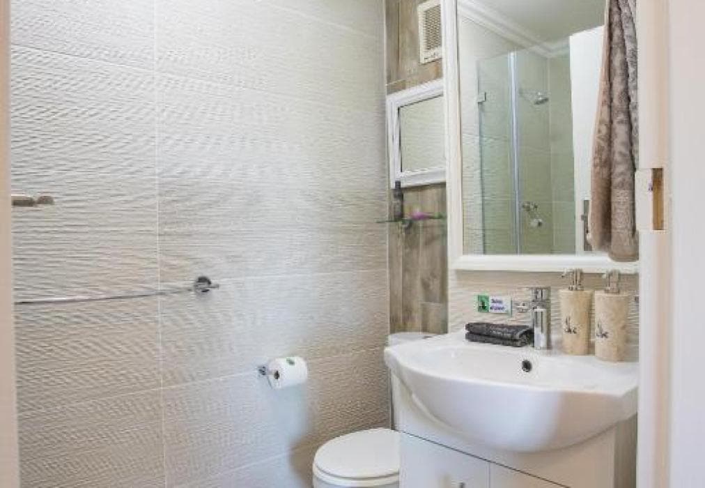 dk villas 1 Harbour View, Hout Bay