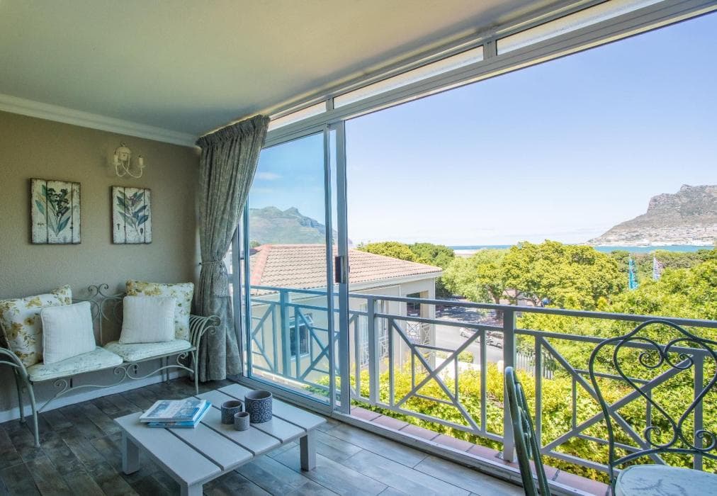 dk villas 1 Harbour View, Hout Bay