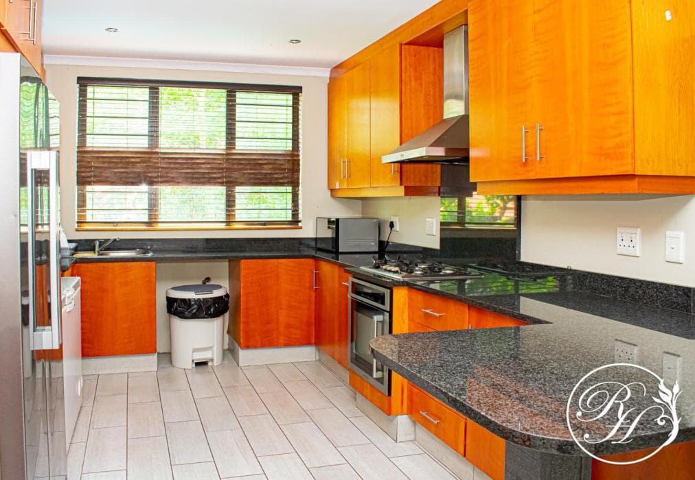 Roseland House Self-catering (1-6 Sleeper)