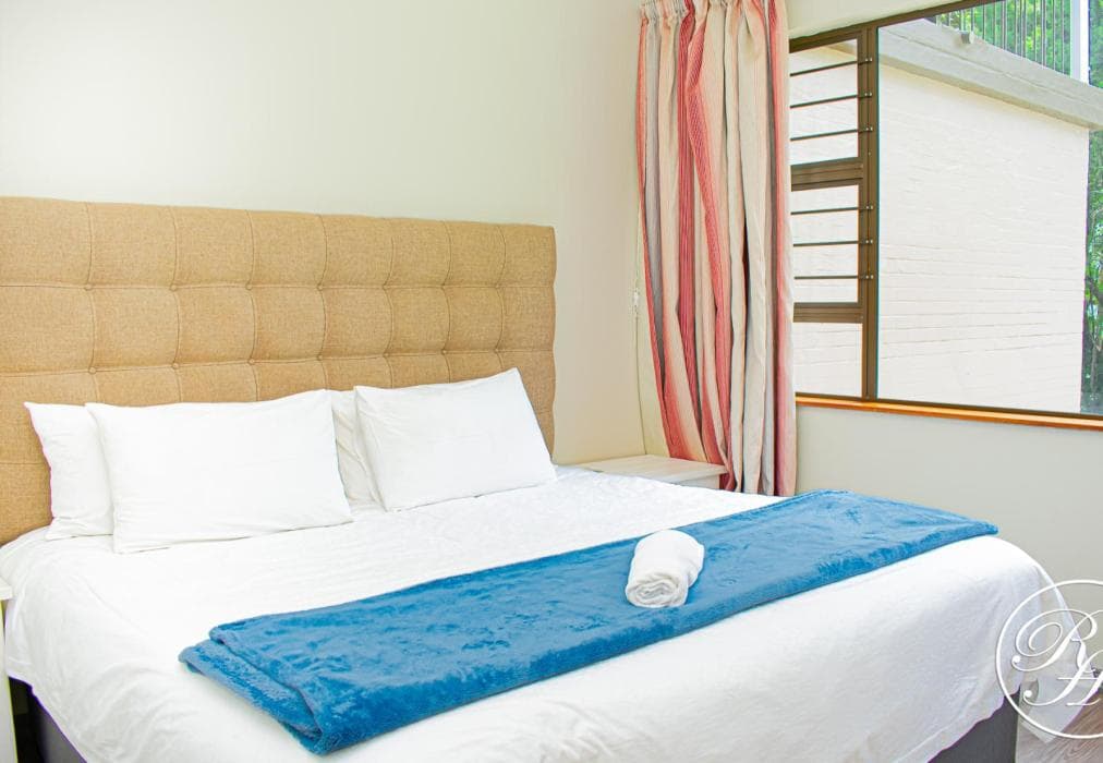 Roseland House Self-catering (1-6 Sleeper)