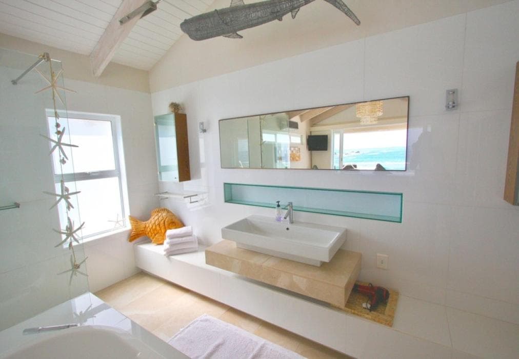 Glen Beach Bungalow - Penthouse