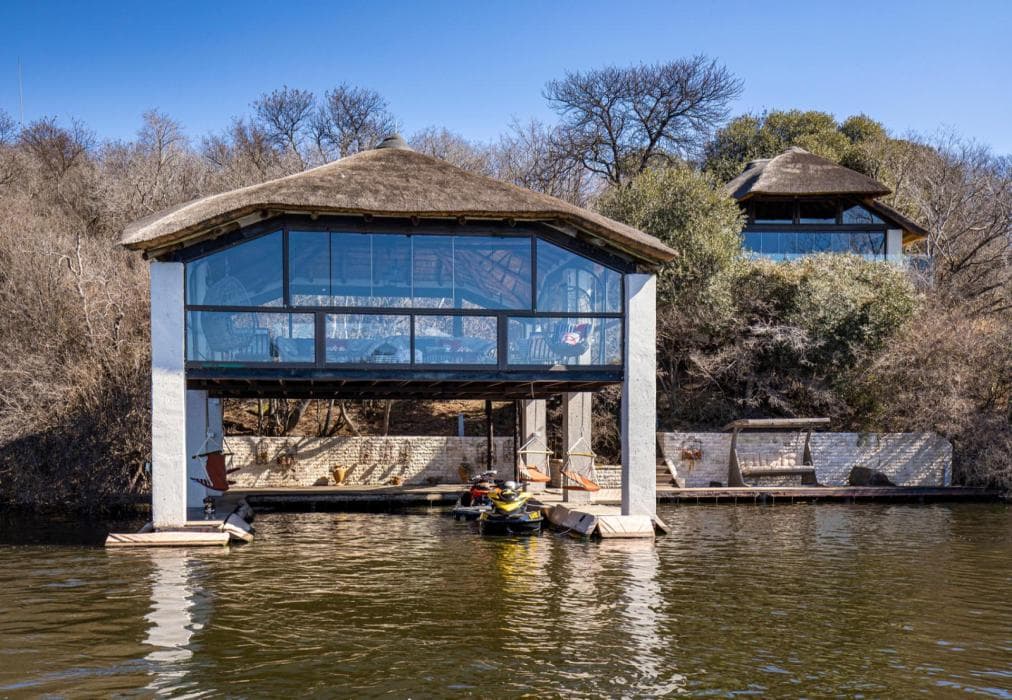 Vaal River Bush Lodge