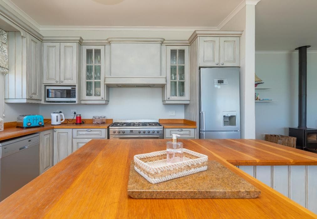 Lagoon Escape Beach Villa