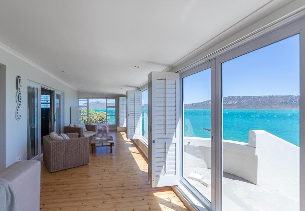 Lagoon Escape Beach Villa