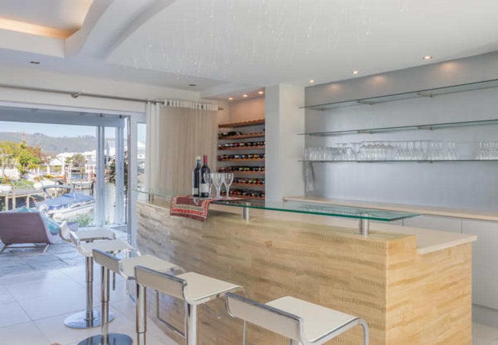 Luxury island retreat