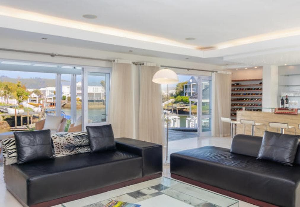 Luxury island retreat