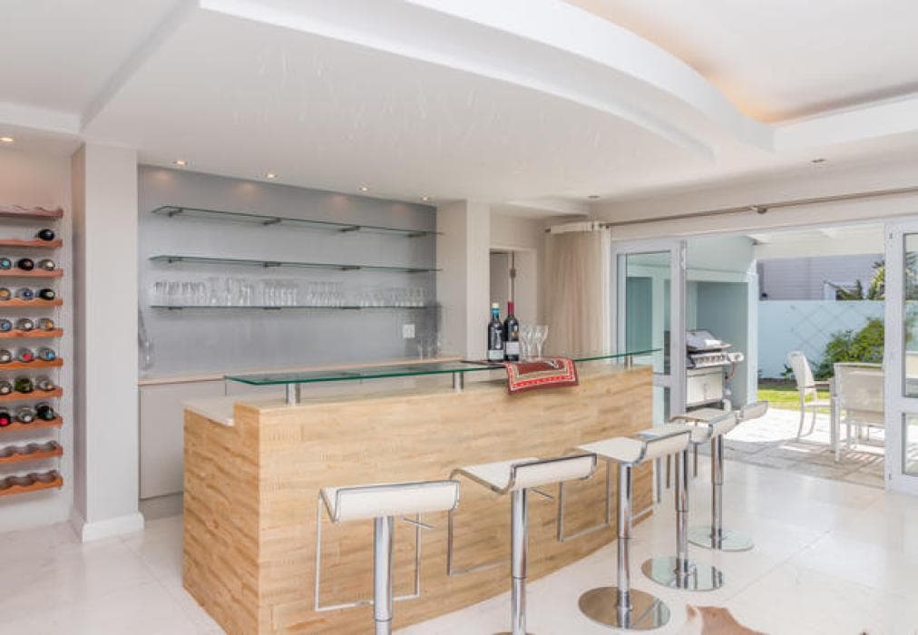 Luxury island retreat