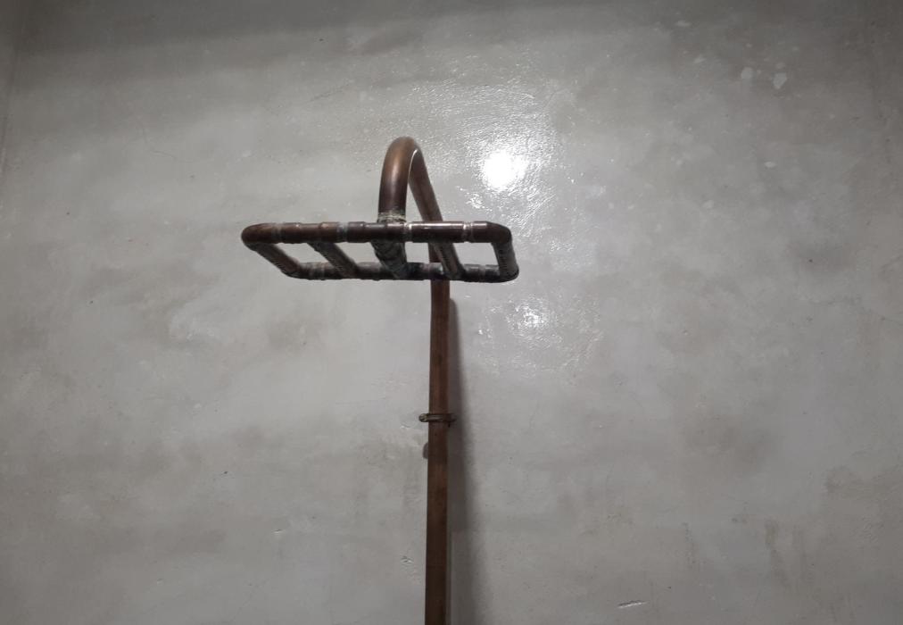 Red Bishop 3 Bachelor Luxury apartment