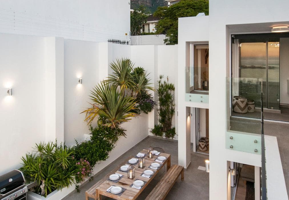 26 Geneva Sandpiper House