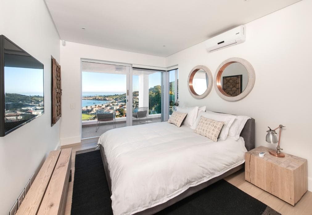 26 Geneva Sandpiper House