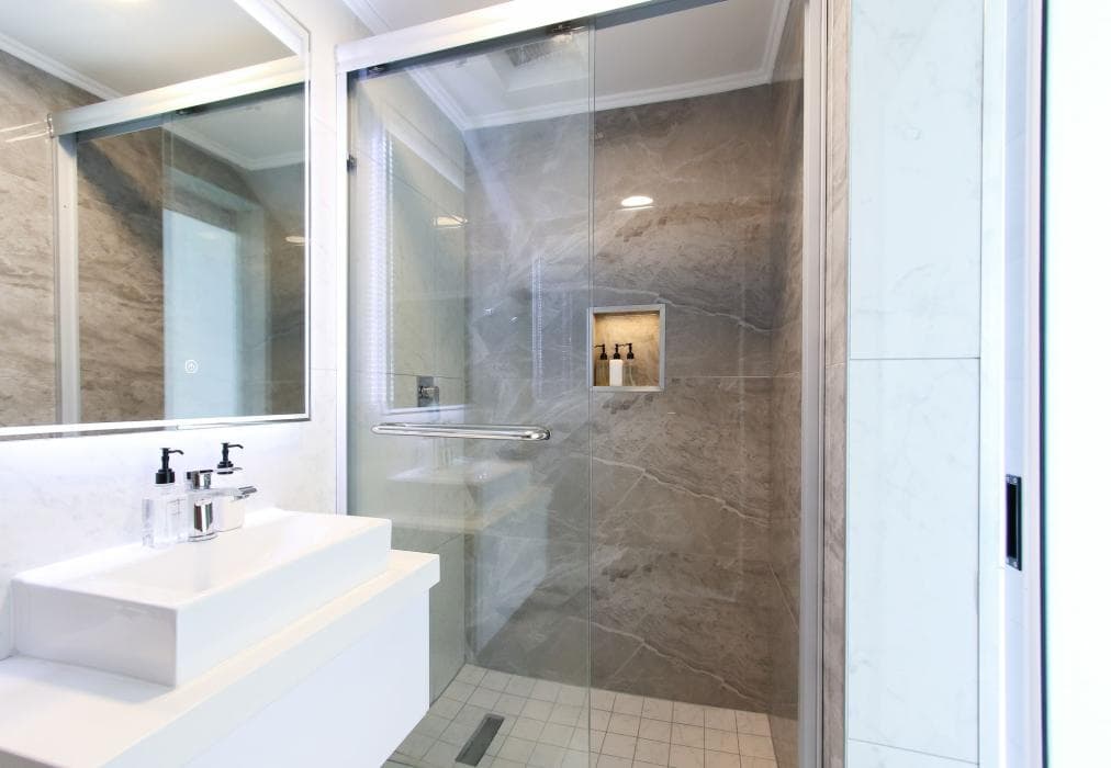 26 Geneva Sandpiper House