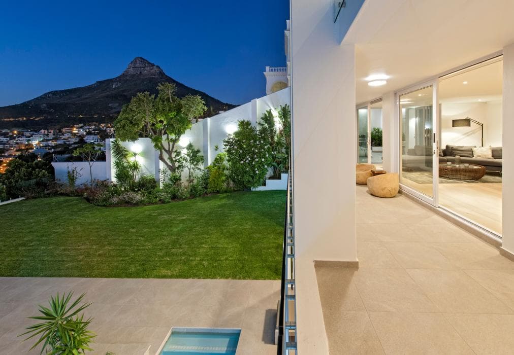 26 Geneva Sandpiper House