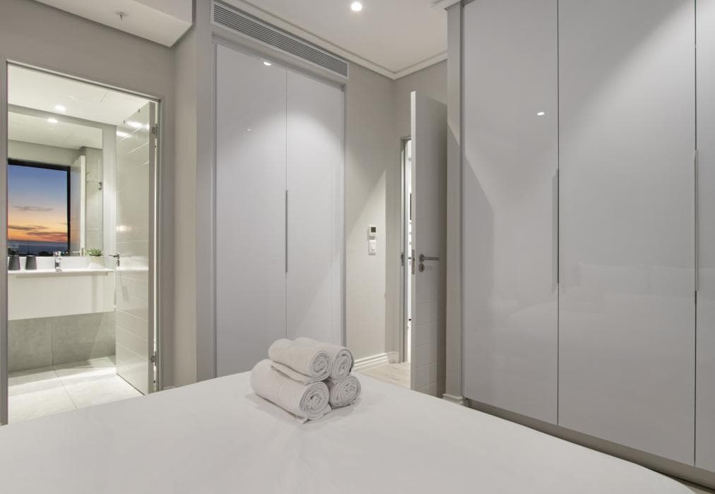 16 On Bree Unit 2810